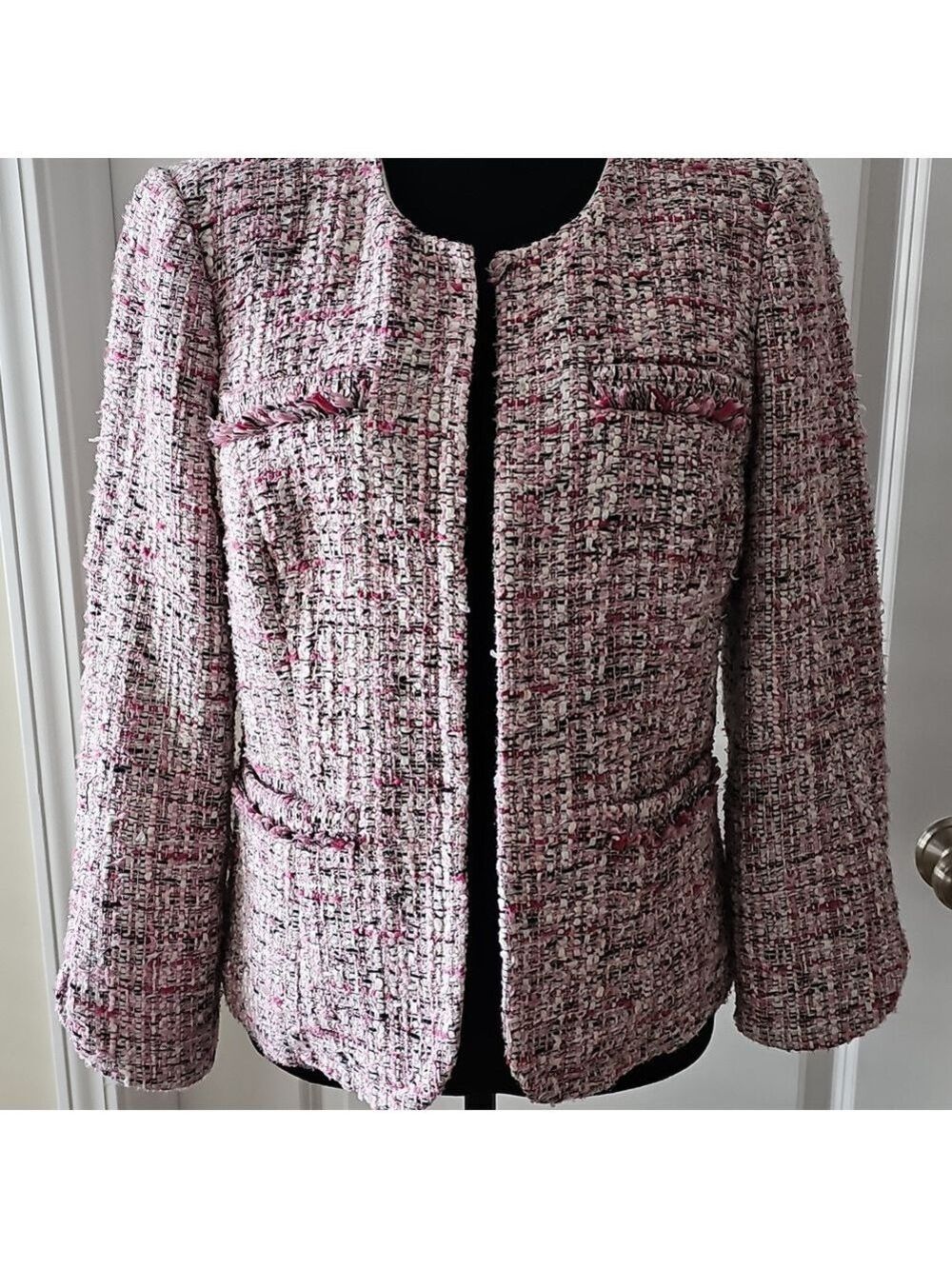 WHBM Tweed Crop Jacket - Picture 3 of 14